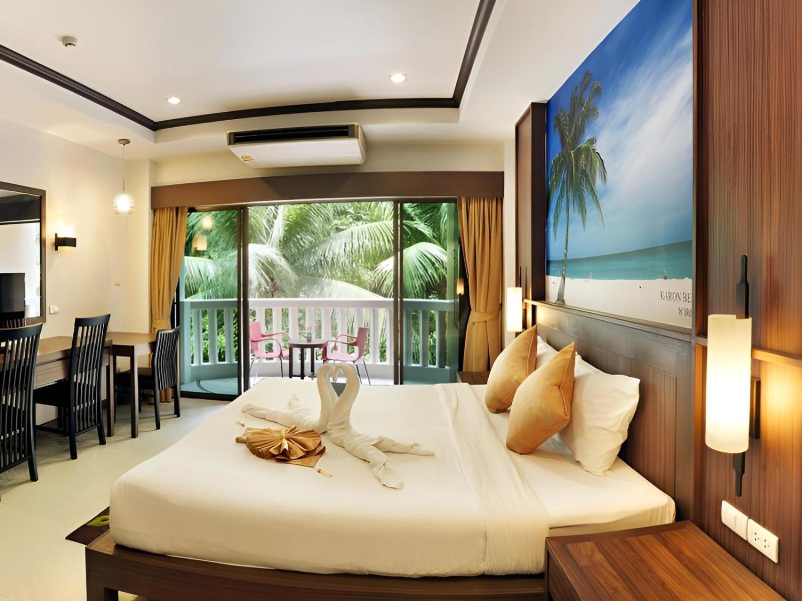 Ratana Hill Patong Aparthotel Екстериор снимка