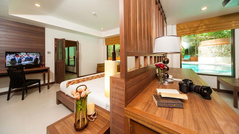 Ratana Hill Patong Aparthotel Екстериор снимка
